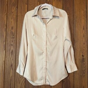 Black Tape_ Pale Blush Button-Front Top
